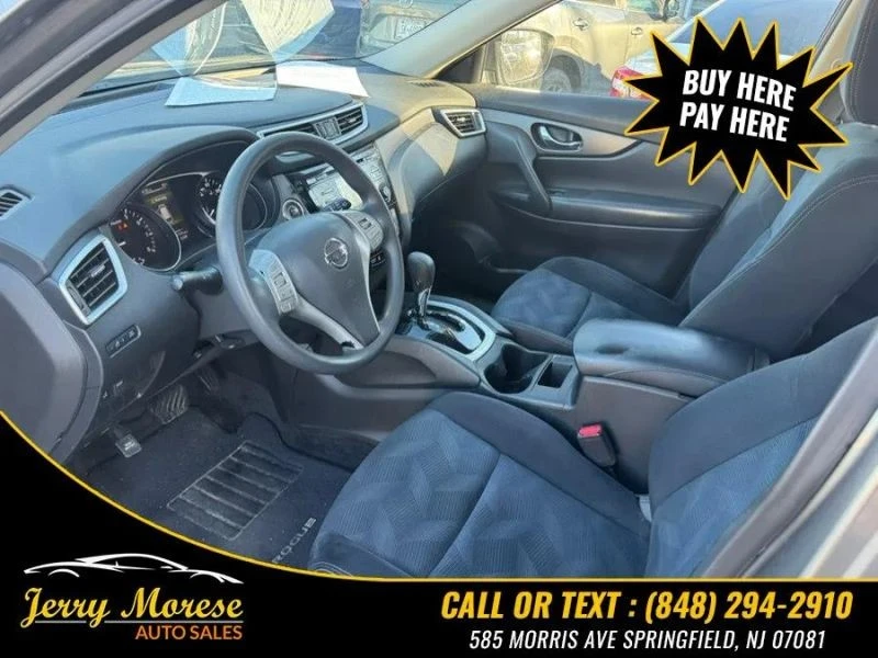 2016 Nissan Rogue - Image 9 of 12