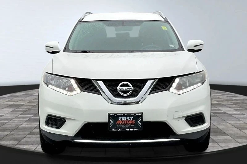 2016 Nissan Rogue - Image 2 of 12