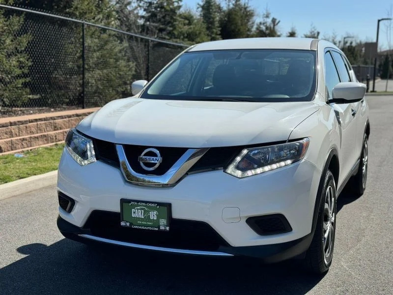 2016 Nissan Rogue - Image 2 of 12