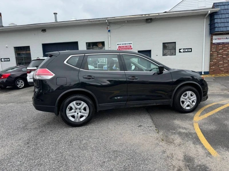 2016 Nissan Rogue - Image 7 of 12