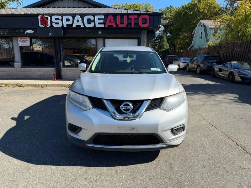 2016 Nissan Rogue - Image 2 of 12