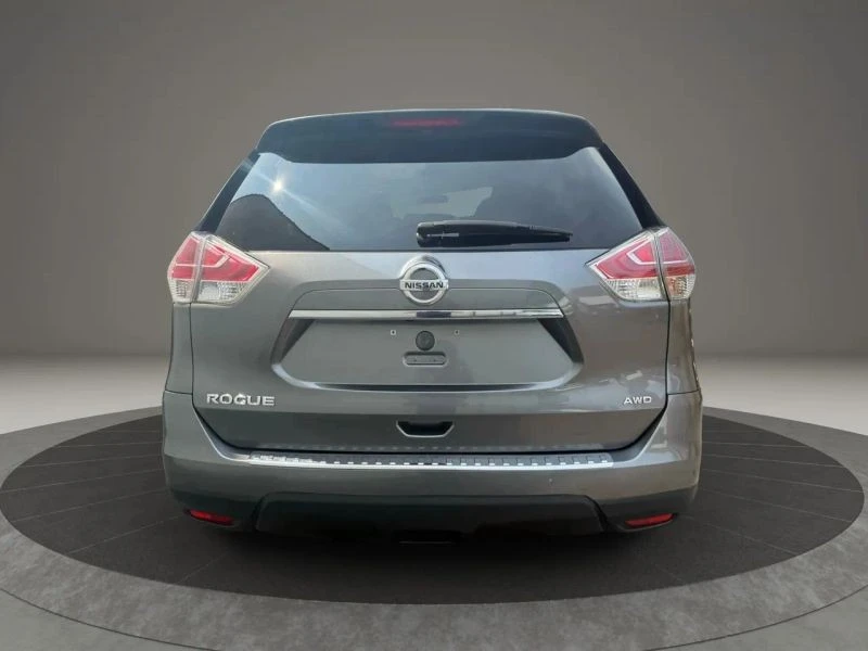 2016 Nissan Rogue - Image 6 of 12