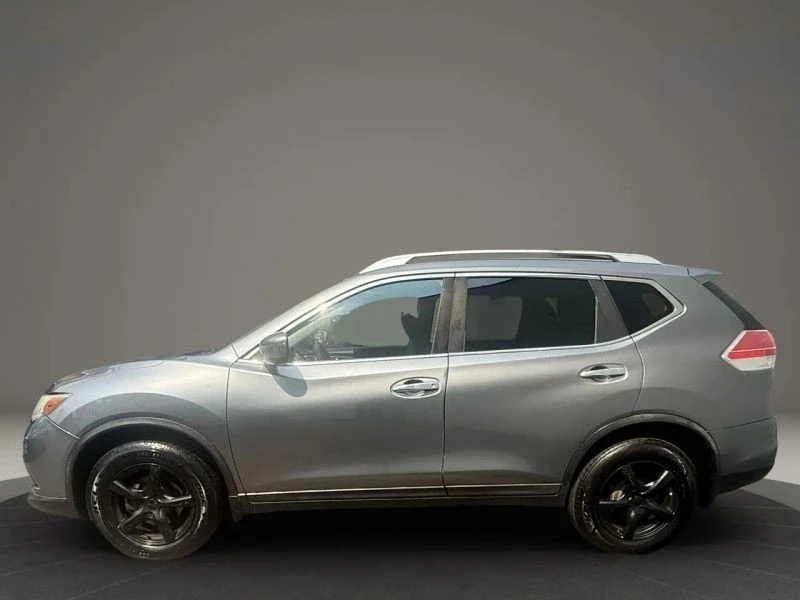 2016 Nissan Rogue - Image 8 of 12