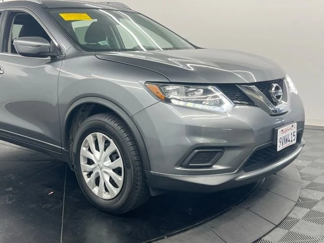 2016 Nissan Rogue - Image 4 of 9