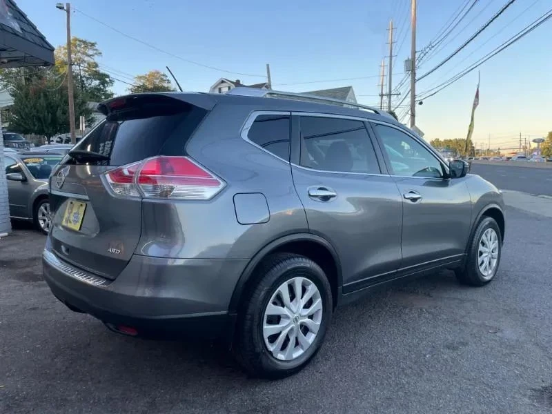 2016 Nissan Rogue - Image 7 of 12