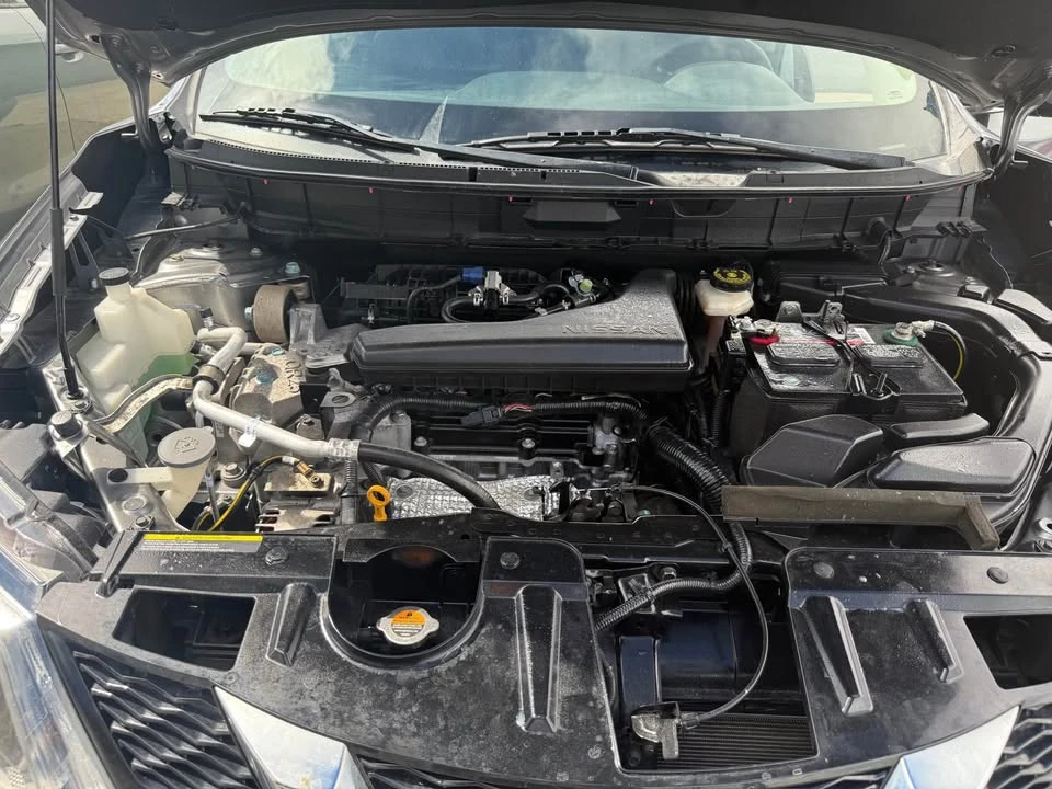 2016 Nissan Rogue - Image 11 of 11