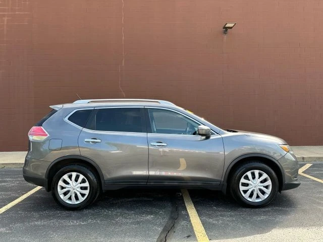 2016 Nissan Rogue - Image 4 of 21