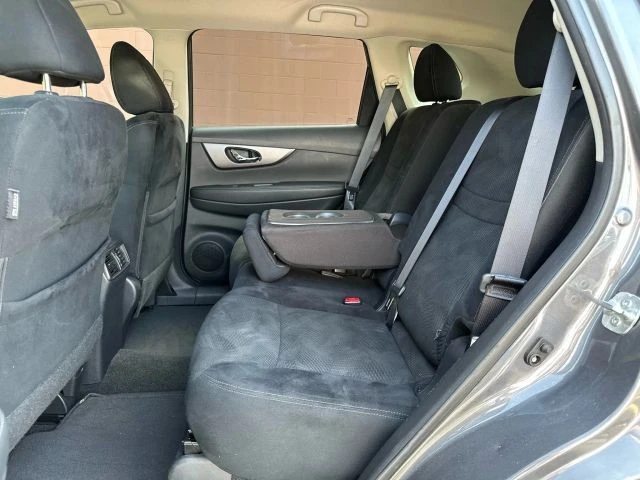 2016 Nissan Rogue - Image 21 of 21