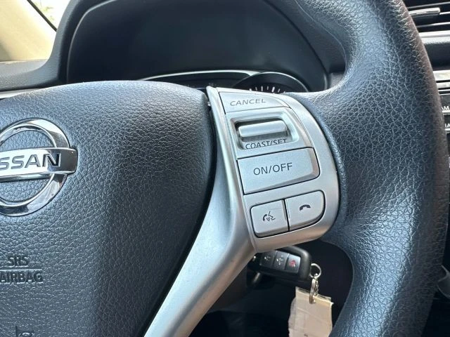 2016 Nissan Rogue - Image 14 of 21