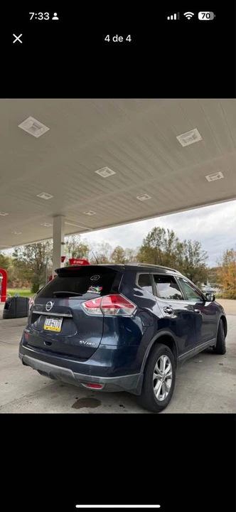 2016 Nissan Rogue - Image 4 of 4