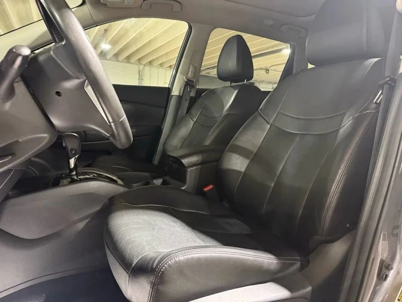 2016 Nissan Rogue - Image 9 of 12