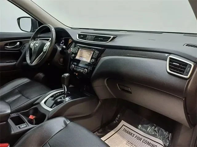2016 Nissan Rogue - Image 9 of 12