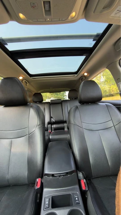 2016 Nissan Rogue - Image 11 of 20