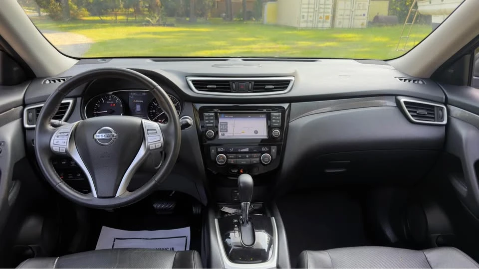 2016 Nissan Rogue - Image 15 of 20