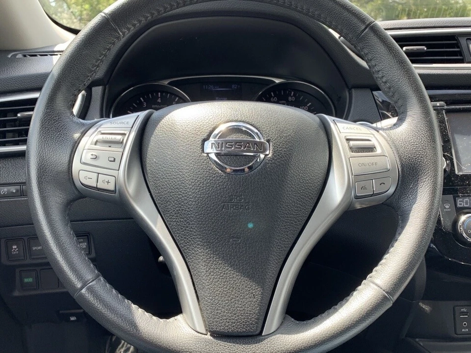 2016 Nissan Rogue - Image 6 of 12