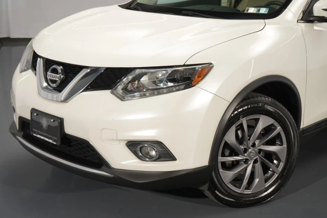 2016 Nissan Rogue - Image 5 of 31