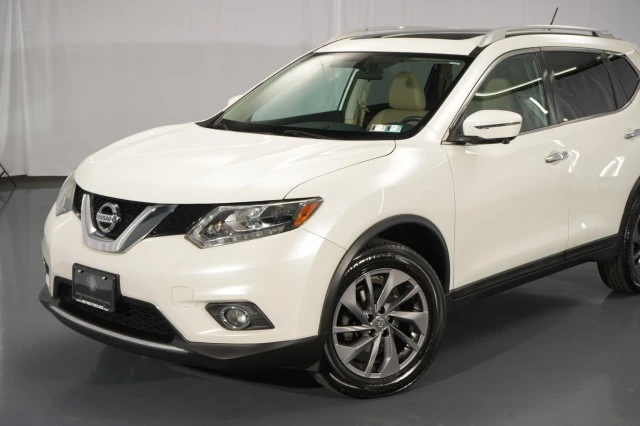 2016 Nissan Rogue - Image 4 of 31