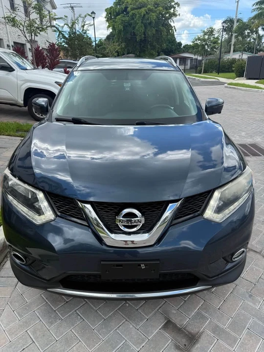 2016 Nissan Rogue - Image 4 of 9