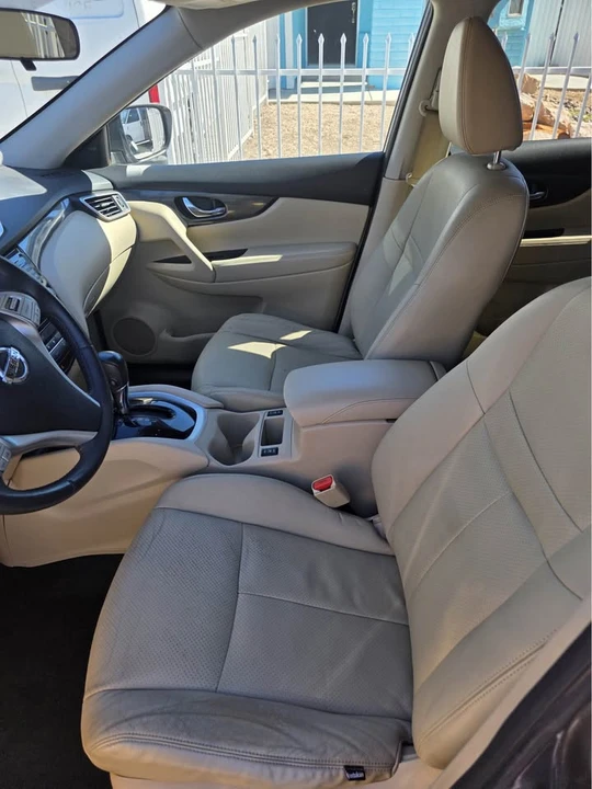2016 Nissan Rogue - Image 5 of 10