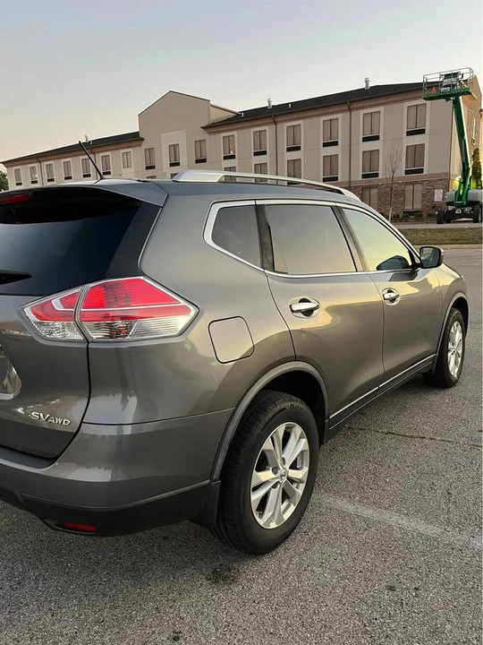 2016 Nissan Rogue - Image 6 of 20