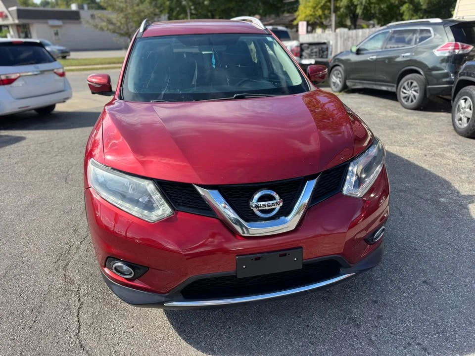 2016 Nissan Rogue - Image 10 of 20