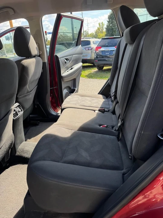 2016 Nissan Rogue - Image 16 of 20