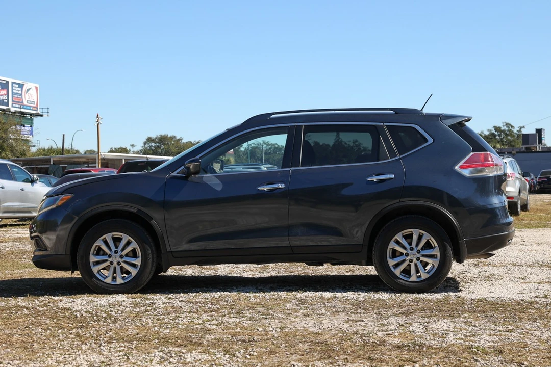 2016 Nissan Rogue - Image 3 of 12