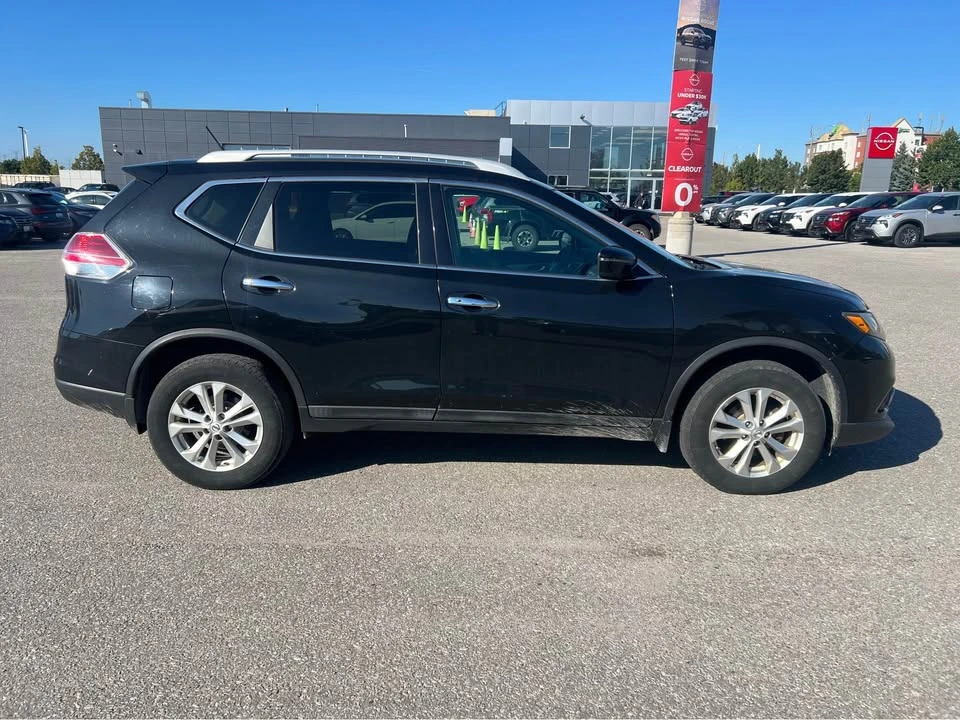 2016 Nissan Rogue - Image 4 of 14