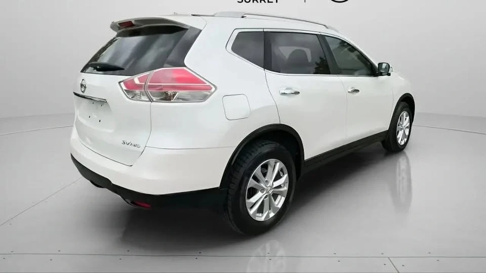 2016 Nissan Rogue - Image 8 of 20
