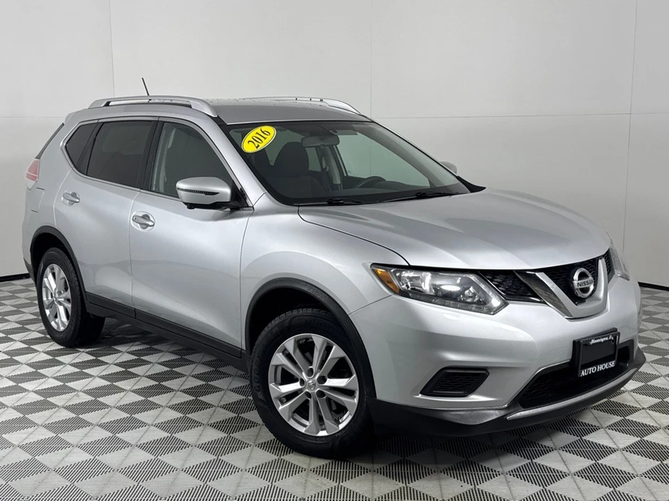 2016 Nissan Rogue - Image 2 of 12