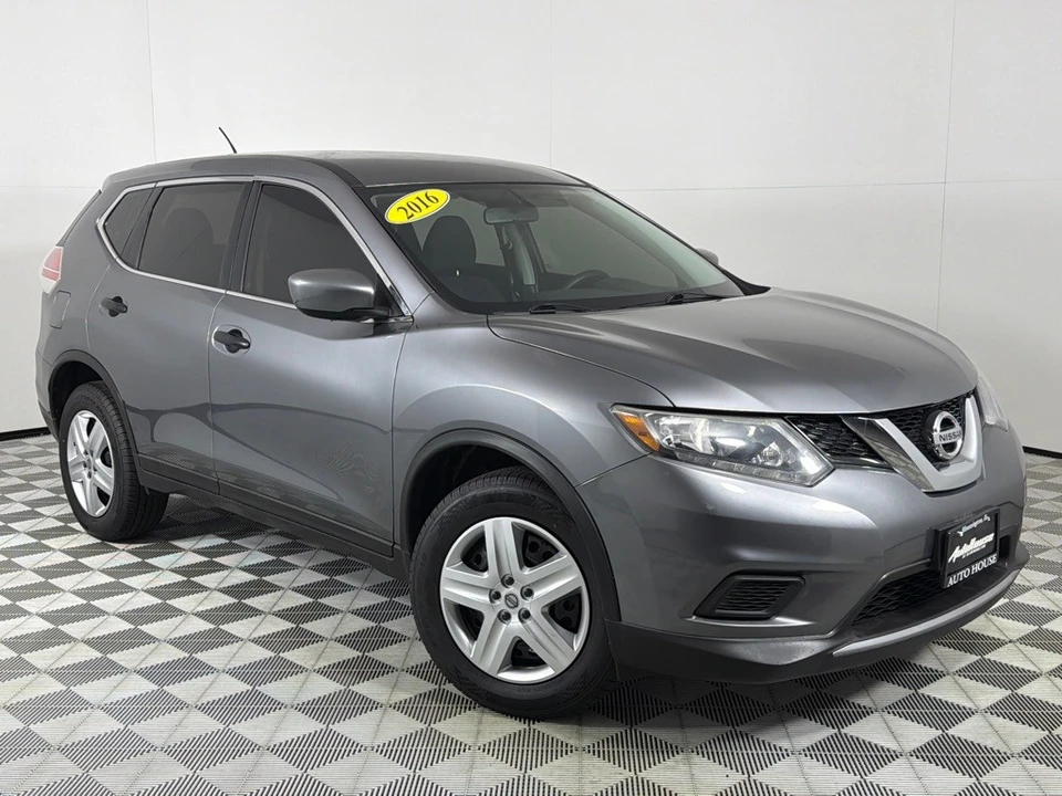 2016 Nissan Rogue - Image 2 of 12