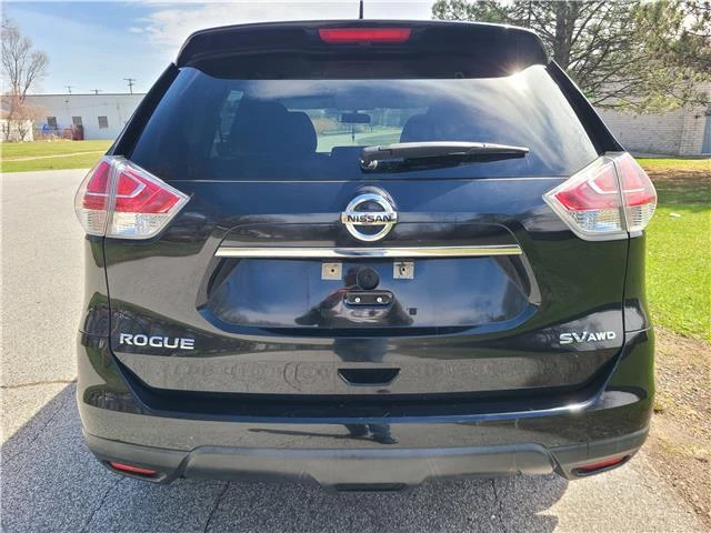 2016 Nissan Rogue - Image 4 of 12