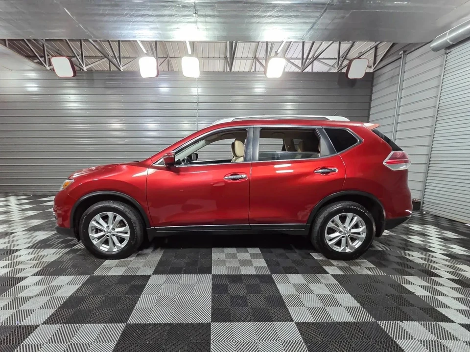 2016 Nissan Rogue - Image 8 of 21