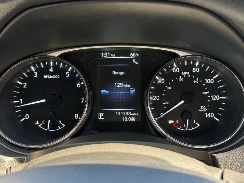 2016 Nissan Rogue - Image 12 of 12