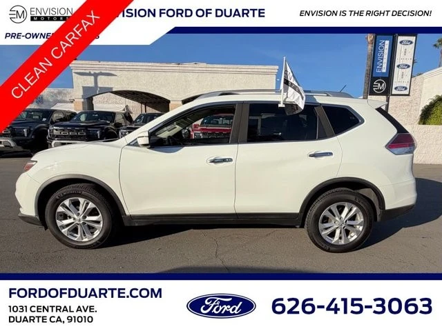 2016 Nissan Rogue - Image 4 of 12
