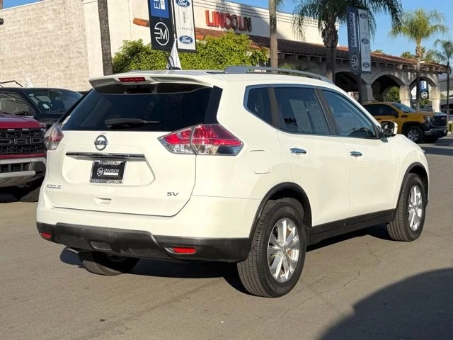 2016 Nissan Rogue - Image 7 of 12
