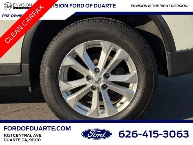 2016 Nissan Rogue - Image 11 of 12