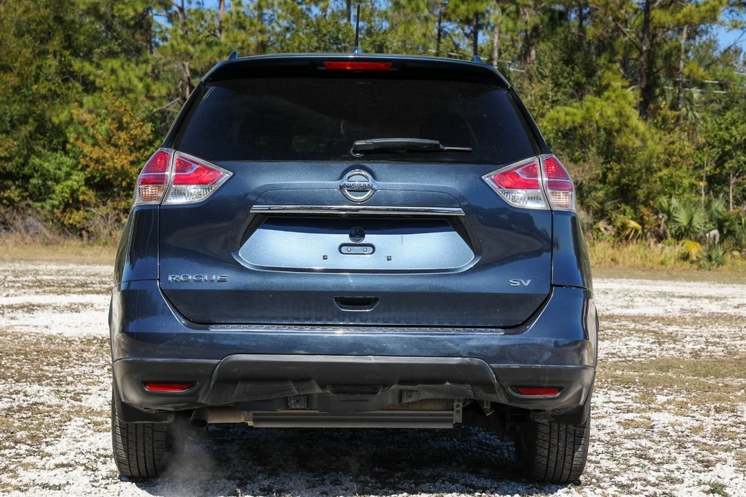 2016 Nissan Rogue - Image 7 of 12