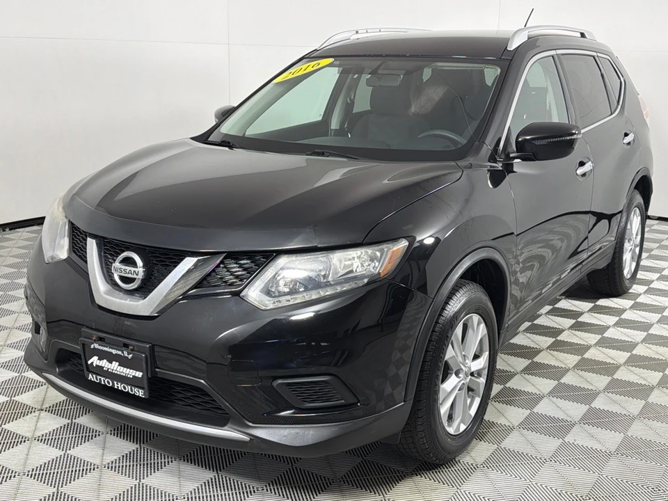 2016 Nissan Rogue - Image 10 of 21