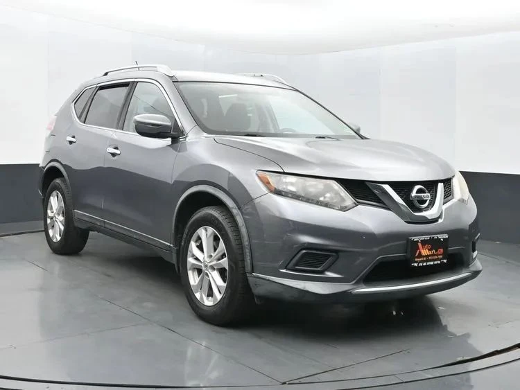 2016 Nissan Rogue - Image 2 of 12