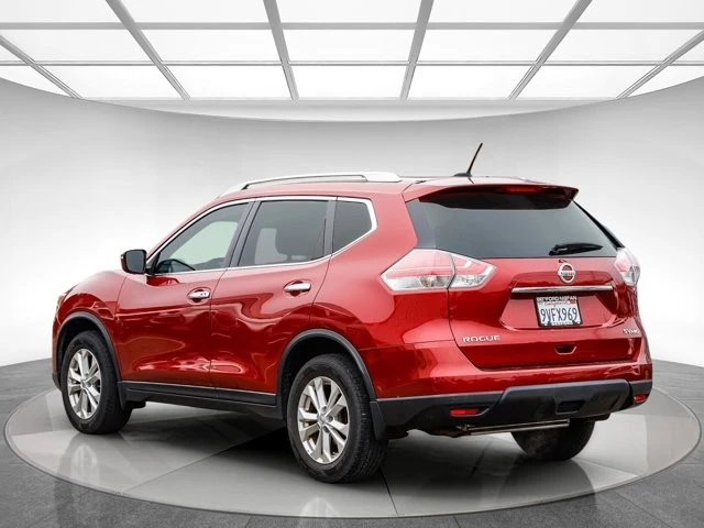 2016 Nissan Rogue - Image 2 of 12