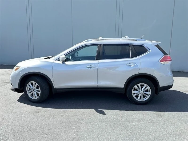 2016 Nissan Rogue - Image 5 of 21
