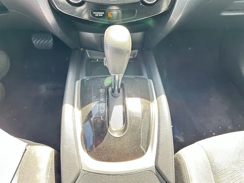 2016 Nissan Rogue - Image 21 of 21