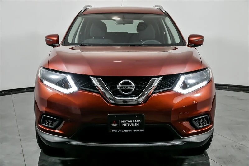 2016 Nissan Rogue - Image 4 of 12