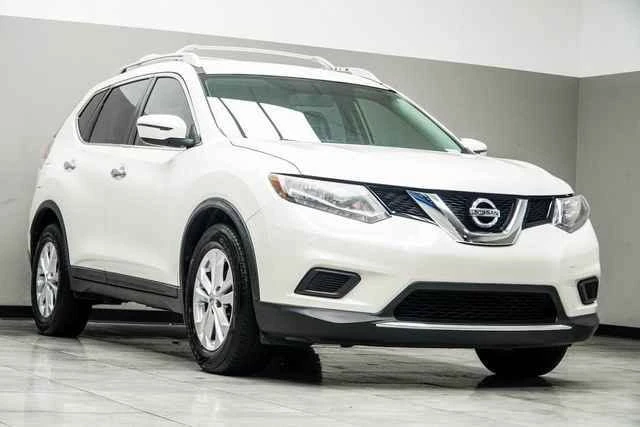 2016 Nissan Rogue - Image 4 of 13