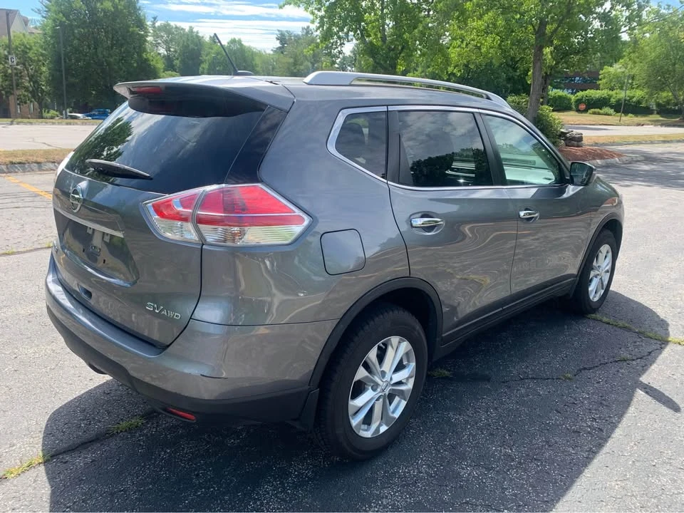 2016 Nissan Rogue - Image 5 of 13