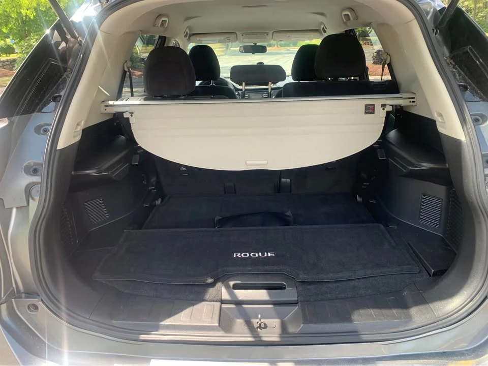 2016 Nissan Rogue - Image 12 of 13