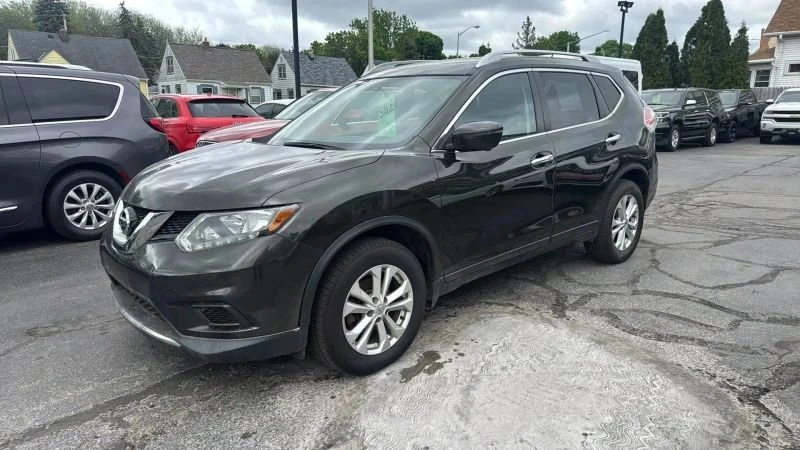 2016 Nissan Rogue - Image 10 of 10