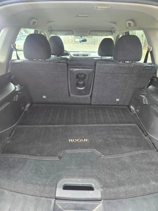 2016 Nissan Rogue - Image 12 of 20