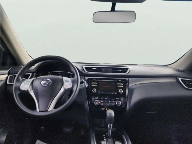2016 Nissan Rogue - Image 13 of 20